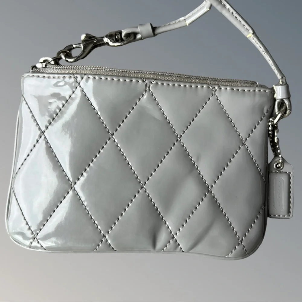 Coach Glossy Gray Quilted Patent Leather Wristlet - Picture 2 of 7